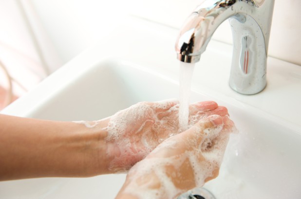 Lưu ý khi rửa tay để bảo vệ sức khỏe - Ảnh 6.