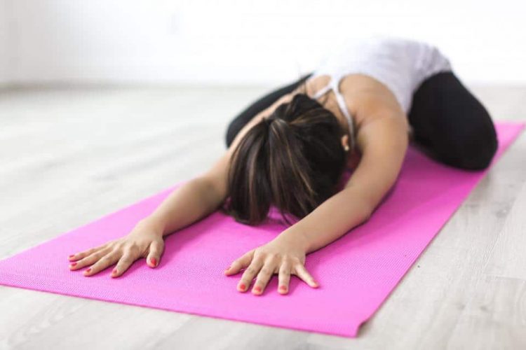 Điểm danh 4 tư thế yoga cho nam giới nên được luyện tập thường xuyên - Ảnh 1.