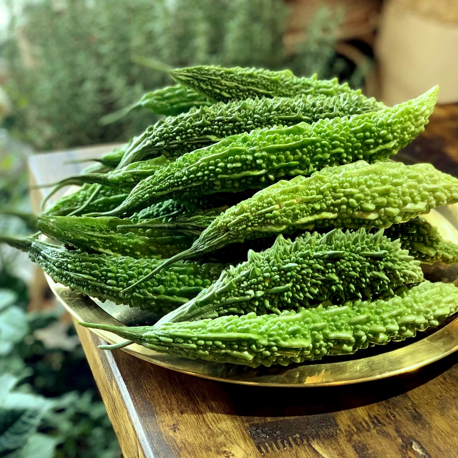 Bà bầu kiêng ăn rau gì? - Ảnh 3. các loại rau bà bầu không nên ăn