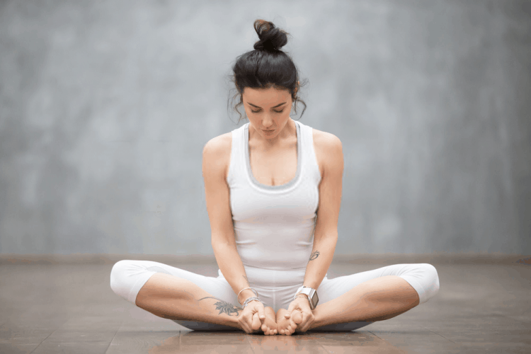 9 bài tập Yoga tốt cho tử cung có thể bạn chưa biết - Ảnh 1.