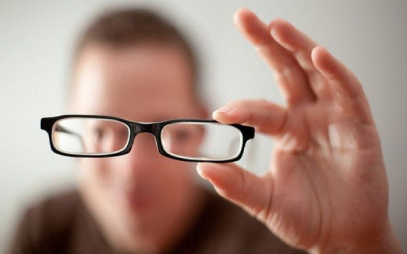 Những thói quen tốt giúp cải thiện mắt cận thị 