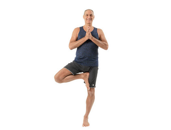 9 bài tập Yoga cho người cao tuổi sống thọ, sống lâu - Ảnh 3.