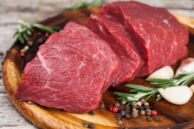 Phân biệt thịt bò giả với thịt bò tươi bằng 3 đặc điểm này - Ảnh 2.
