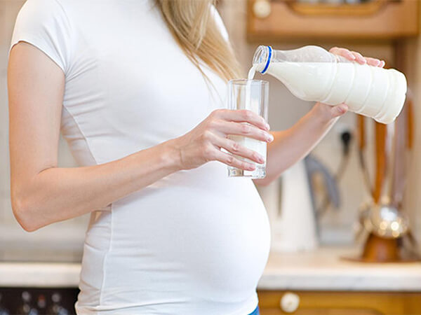Mẹ bầu mắc tiểu đường thai kỳ có được uống sữa bầu không? - Ảnh 2.
