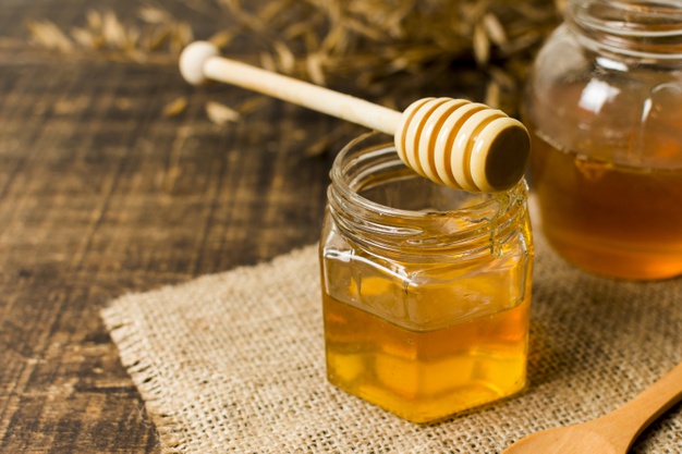 Uống mật ong có tác dụng gì? Hướng dẫn uống mật ong đúng cách - Ảnh 1.