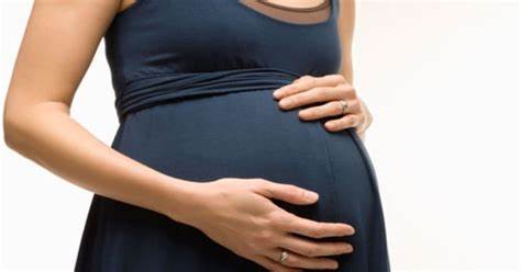 Phụ nữ mang thai 3 tháng cuối đi cách ly tập trung - Lưu ý của chuyên gia - Ảnh 1.
