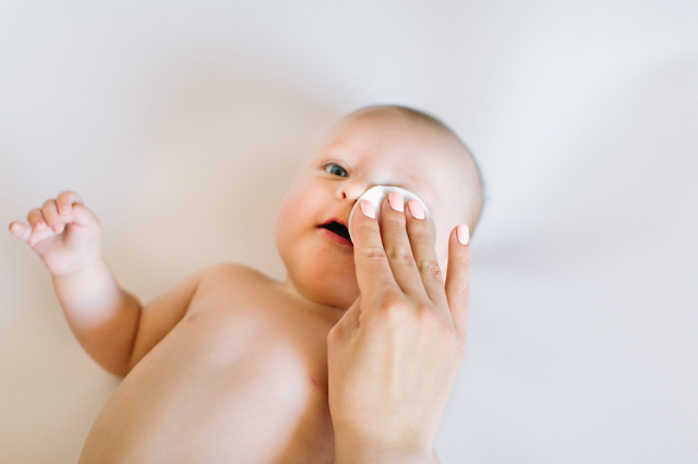 Tìm hiểu 5 căn bệnh đau mắt ở trẻ sơ sinh phổ biến và cách phòng tránh cho cha mẹ - Ảnh 5.