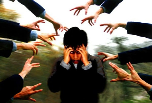 Bạn biết gì về hội chứng hoang tưởng tuổi dậy thì? - Ảnh 2.