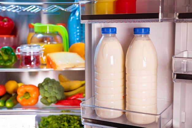 5 loại thực phẩm không nên bảo quản ở cửa tủ lạnh - Ảnh 2.