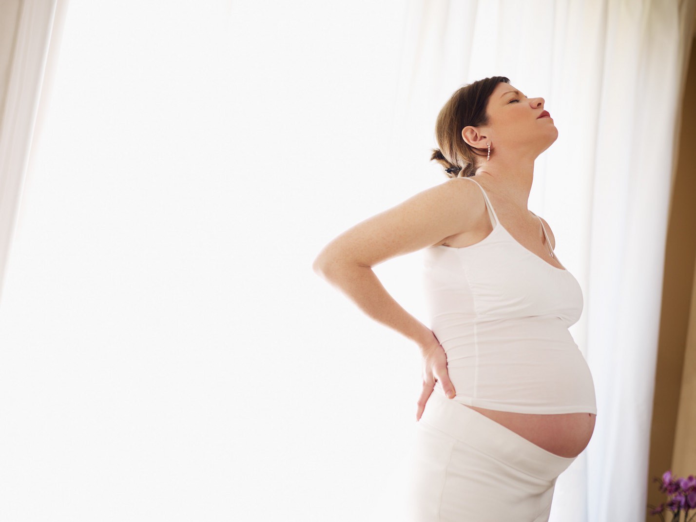 Chóng mặt khi mang thai: Đừng để hối hận muộn màng - Ảnh 2.