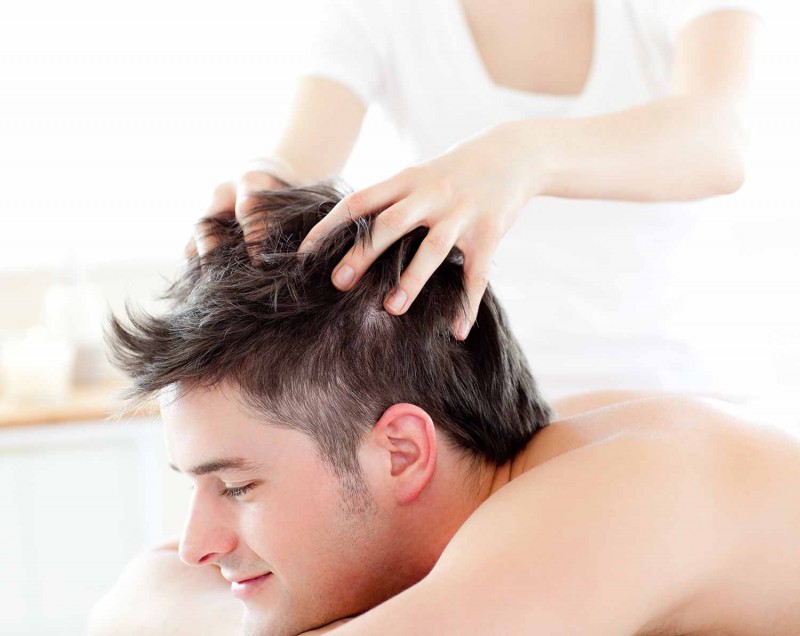 Nhu cầu chăm sóc tóc của nam giới: Cần nhiều hơn một loại dầu gội làm sạch