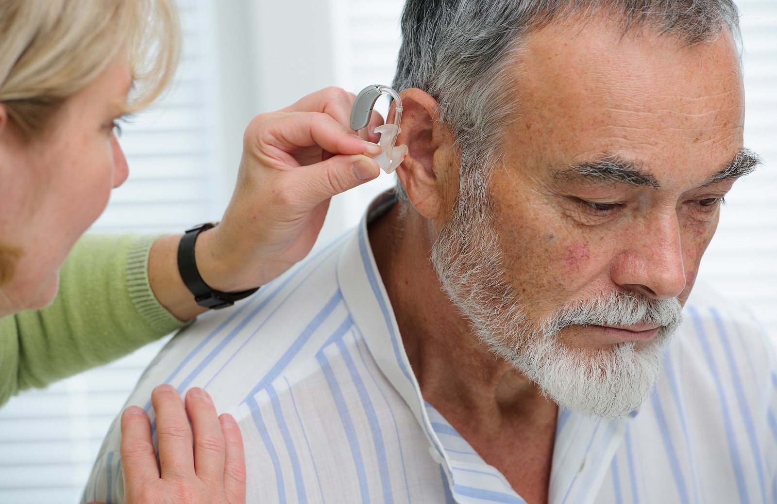 Bệnh khiếm thính và những điều cần biết của bệnh khiến thính - Ảnh 4.