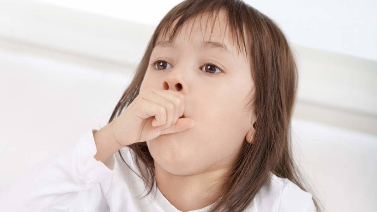 Cha mẹ chú ý cách phòng bệnh hô hấp ở trẻ em vào mùa Đông - Ảnh 2.