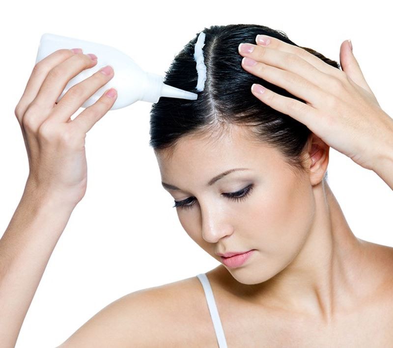 Sai lầm nhuộm tóc tại nhà có thể gây hại nghiêm trọng cho sức khỏe và kiểu tóc của bạn. Tuy nhiên, với kiến thức chuyên môn, bạn có thể vượt qua những rủi ro này và tạo ra kiểu tóc hoàn hảo tại nhà. Hãy xem hình ảnh và khám phá cách tránh những sai lầm phổ biến khi nhuộm tóc tại nhà.
