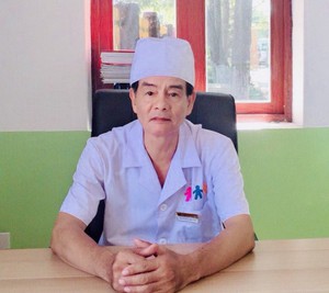 Bác sĩ Phạm Đức Quang