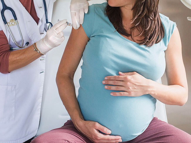 Tiêm phòng cúm khi mang thai có an toàn không? - Ảnh 2.