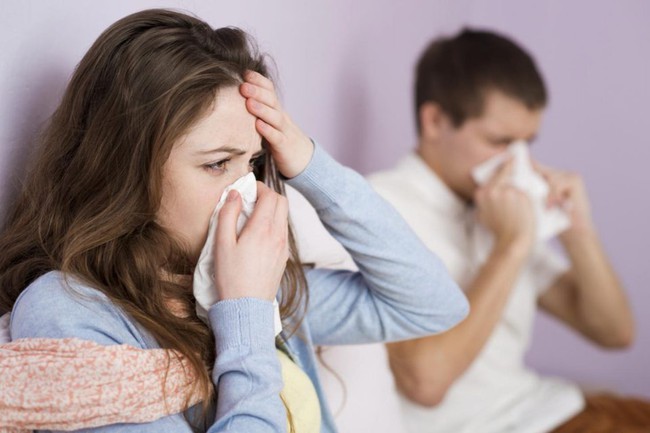 Cúm thường và cúm A: Phân biệt dấu hiệu, nguyên nhân và cách phòng tránh - Ảnh 2.