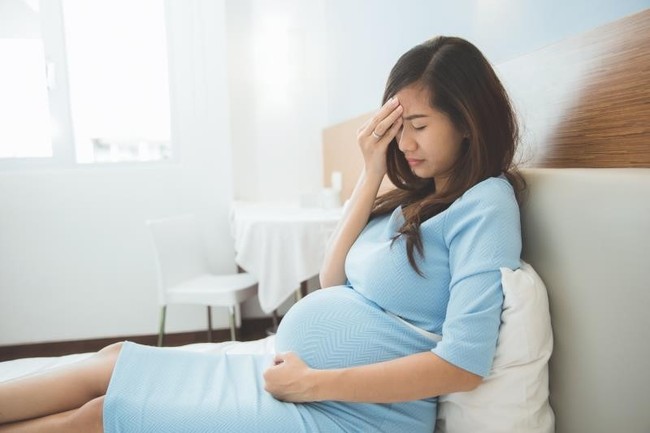 Viêm xoang khi mang thai, bà bầu cần làm gì để bảo vệ sức khỏe mẹ và bé? - Ảnh 3.