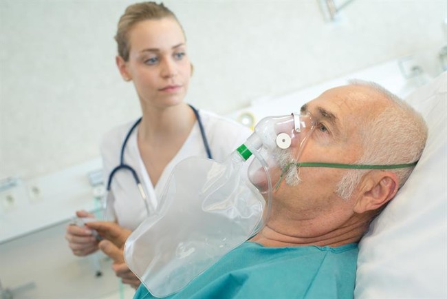 Phương án đối phó với chất nhầy đường thở do COPD từ chuyên gia - Ảnh 3.