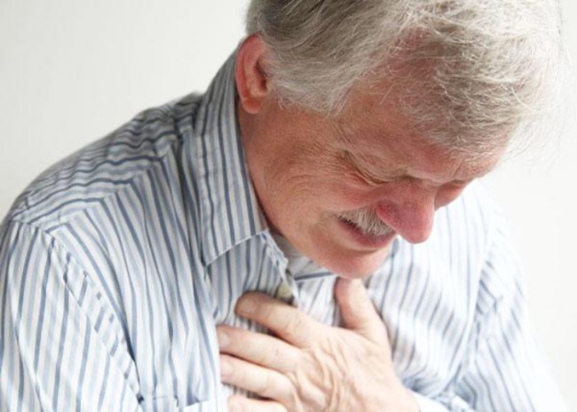 Tràn khí màng phổi: Nguyên nhân, triệu chứng, cách điều trị   - Ảnh 2.