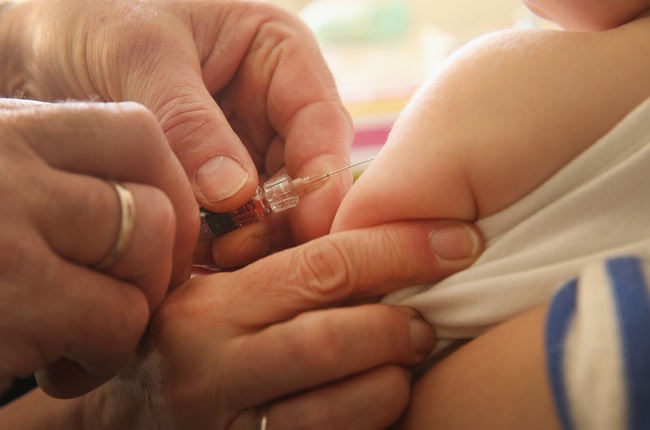 Bao nhiêu tuổi thì nên tiêm vaccine phòng bệnh thủy đậu? - Ảnh 1.