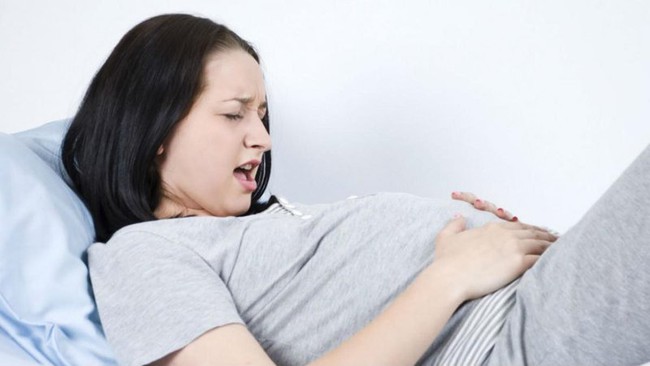 Dấu hiệu sắp sinh mẹ bầu tháng cuối nên ghi nhớ để tránh bất ngờ - Ảnh 2.