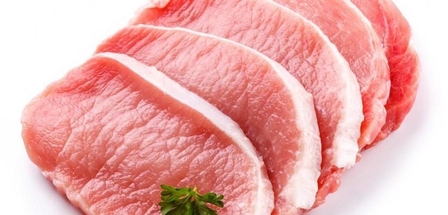 So sánh giá trị dinh dưỡng của thịt lợn với thịt gà - Ảnh 2.
