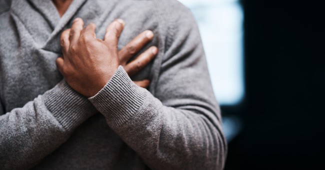 Nghiên cứu cho thấy nguy cơ bị đau tim nếu có vấn đề bất thường này trong miệng - Ảnh 2.