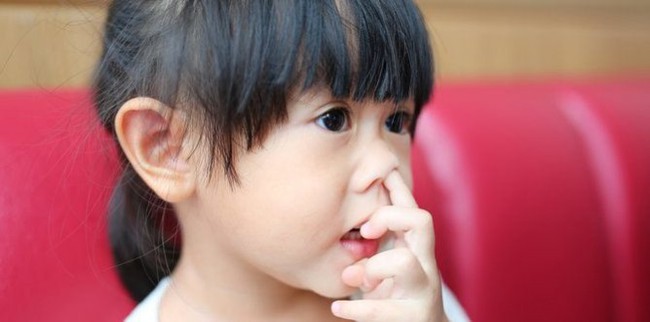 Thói quen nào làm gia tăng nguy cơ khiến trẻ mắc bệnh tai mũi họng? - Ảnh 2.