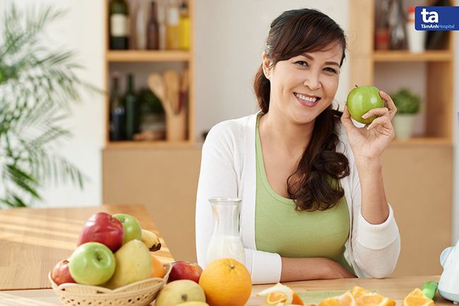 Nguyên tắc ăn uống khoa học giúp duy trì sức khỏe khi bắt đầu tuổi trung niên - Ảnh 2.