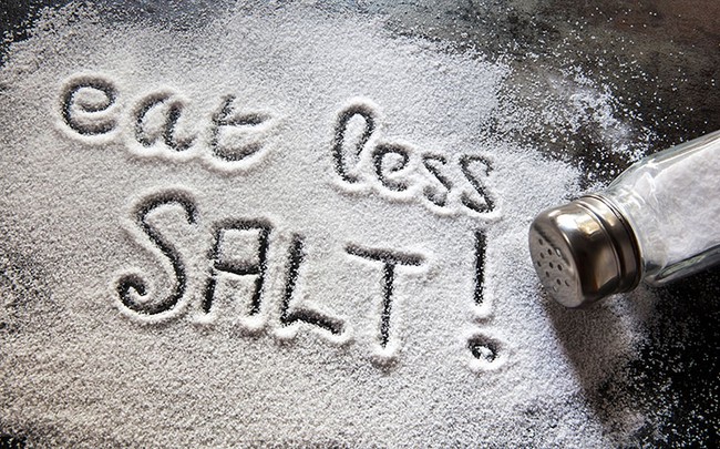 Hãy cắt giảm muối để kiểm soát bệnh cao huyết áp trước khi quá muộn! - Ảnh 2.