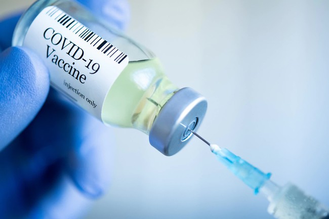 Tìm hiểu những lầm tưởng về vắc-xin COVID-19 lan truyền trên mạng - Ảnh 4.