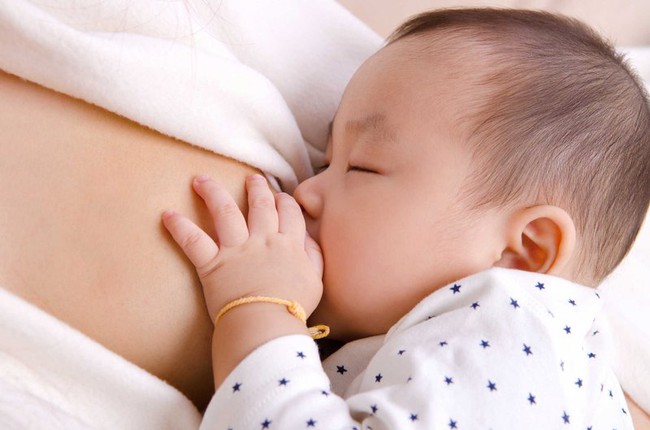 Mẹ sau sinh ăn gì cho nhanh béo? Bật mí cách tăng cân sau sinh cho những bà mẹ bỉm sữa - Ảnh 1.