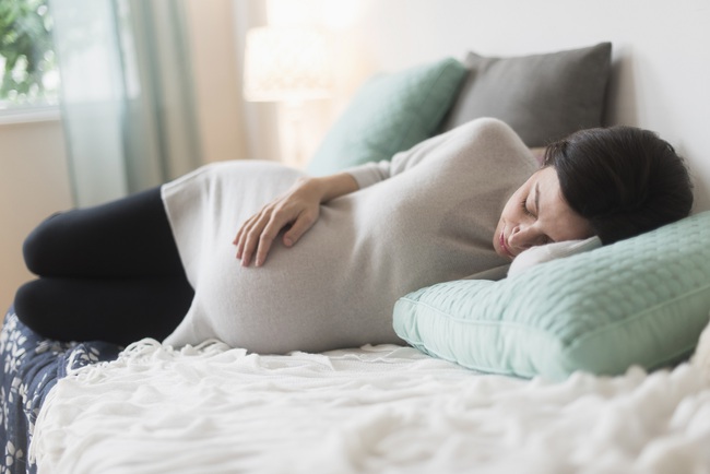 Khó thở khi mang thai: Nguyên nhân và cách xử lý - Ảnh 3.