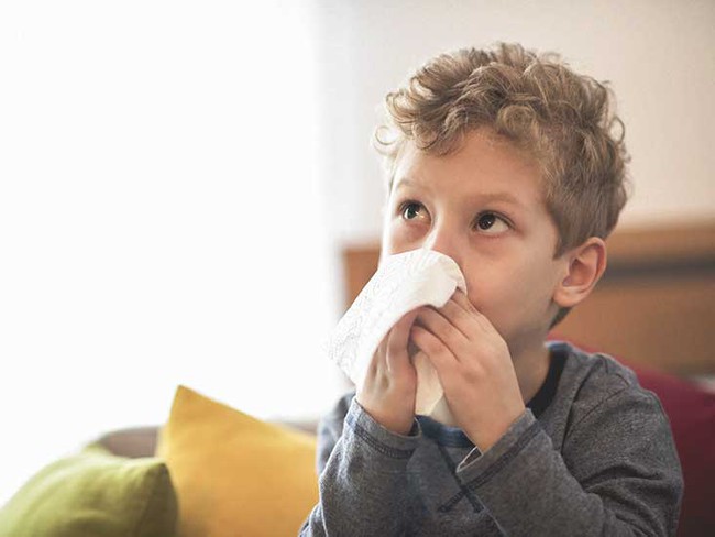 Cảm lạnh có gây viêm phổi ở trẻ em không? - Ảnh 2.