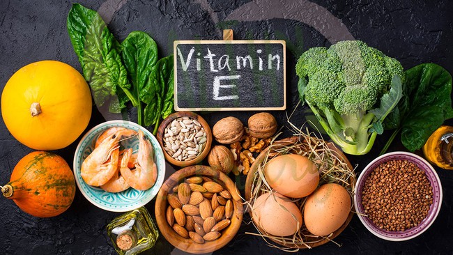 4 loại vitamin nên bổ sung để làm giảm triệu chứng và kiểm soát bệnh vảy nến vào mùa lạnh - Ảnh 5.