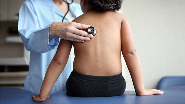 8 trường hợp cần hoãn tiêm vaccine cho trẻ mà cha mẹ nên biết - Ảnh 3.