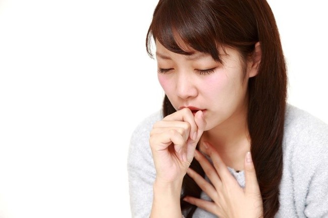 Bệnh viêm phổi có nguy hiểm không? Làm gì để phòng tránh viêm phổi tiến triển nặng? - Ảnh 1.