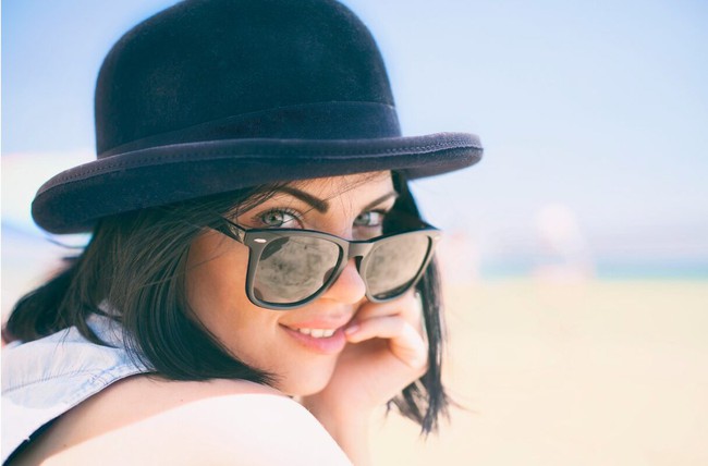 5 cách giúp chăm sóc và bảo vệ đôi mắt vào mùa hè - Ảnh 2.