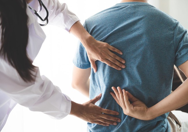 13 cách điều trị chứng đau lưng ở tuổi 50 - Ảnh 4.