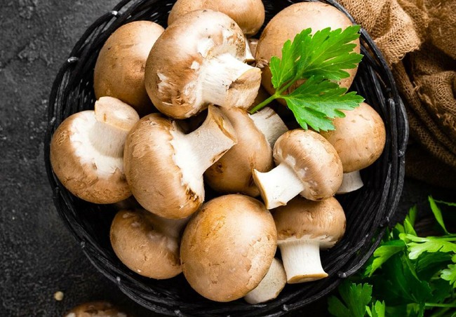 Nấm mỡ đang vào mùa, 6 lý do bạn nên bổ sung loại nấm này vào chế độ ăn uống - Ảnh 2.