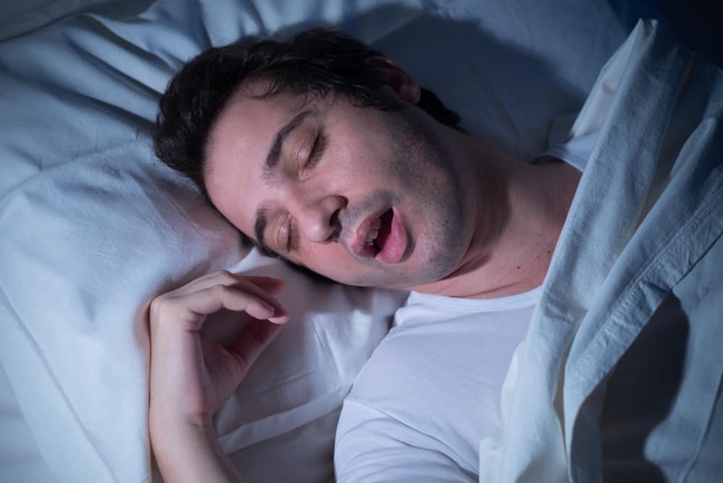 7 lý do khiến bạn đau họng vào buổi sáng khi không bị bệnh - Ảnh 5.