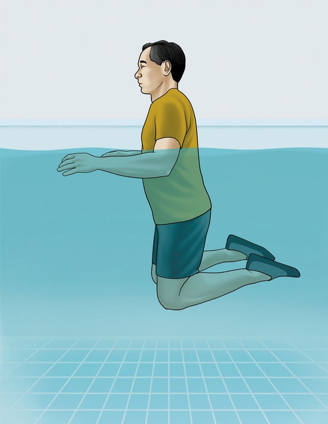 4 bài tập có thể tập tại bể bơi giúp nâng cao sức khỏe - Ảnh 3.