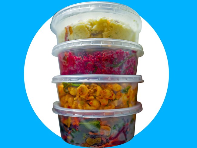 Bảo quản đồ ăn ngày Tết trong hộp nhựa nên lưu ý 7 điều này để an toàn cho sức khoẻ - Ảnh 4.