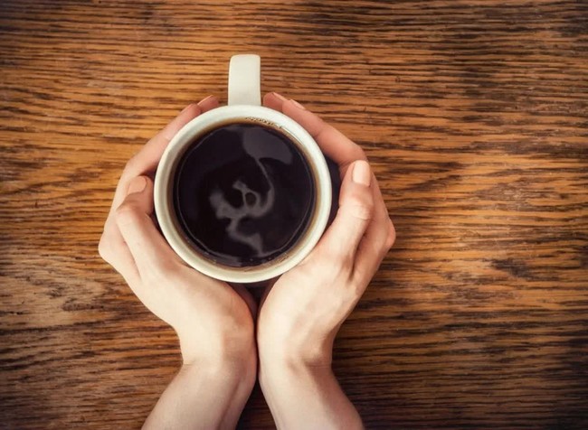 Hiểu lầm về thói quen uống cà phê khi đói và những sai lầm thường gặp - Ảnh 4.