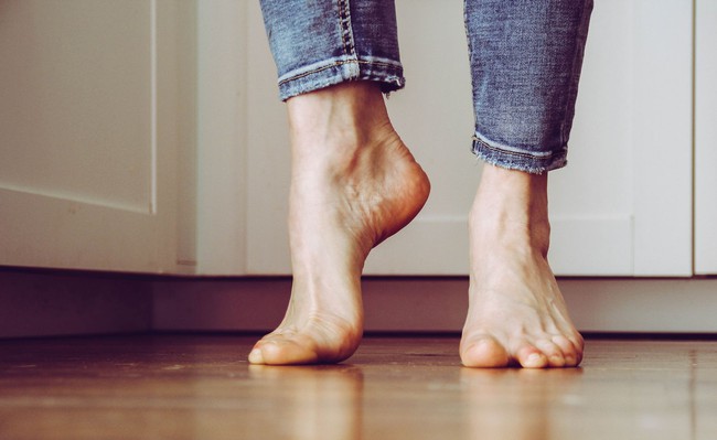 Nhón chân 15 phút mỗi ngày để nhận được nhiều lợi ích cho sức khỏe - Ảnh 3.