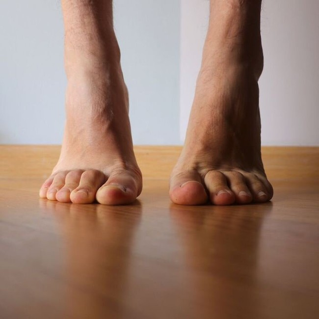 Nhón chân 15 phút mỗi ngày để nhận được nhiều lợi ích cho sức khỏe - Ảnh 2.