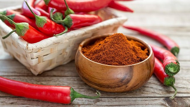 Ớt Cayenne: Loại ớt xuất hiện trong rất nhiều công thức giảm cân của người nổi tiếng có thực sự tốt như lời đồn? - Ảnh 1.