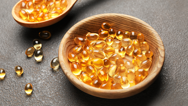 Dầu cá: Cực giàu omega-3, mùa lạnh nên bổ sung phòng ngừa đau tim, đột quỵ - Ảnh 4.