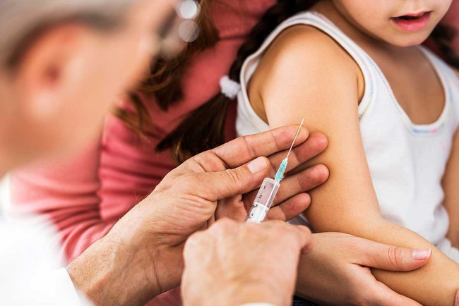 Bệnh ho gà vào mùa: Những điều cần biết về vaccine ngừa ho gà và cách phòng tránh bệnh